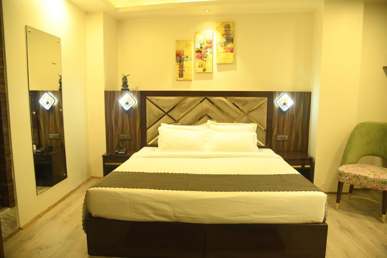 Cloud Social Hotel Shillong Bagian luar foto